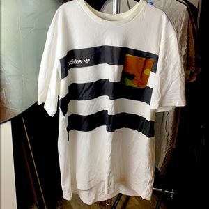 Limited edition adidas tshirt with camo pocket